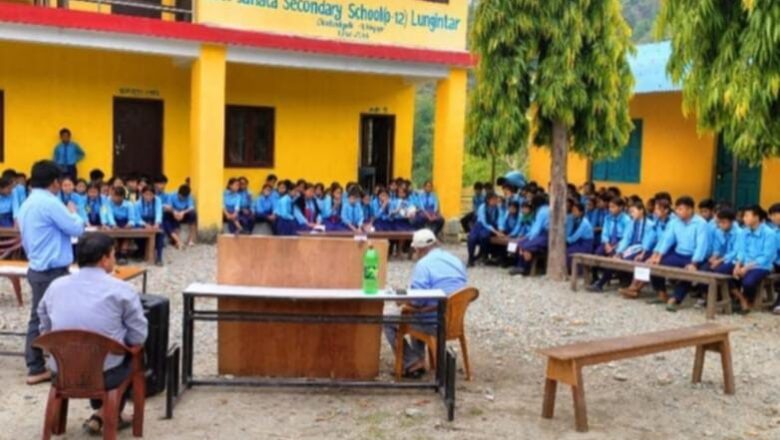 चौदण्डीगढीमा सामुदायिक बिद्यालयका बिद्यार्थी उत्कृष्ट / संस्थागततर्फ पुमा बोडिङ्ग स्कुलको नतिजा शत प्रतिशत ।